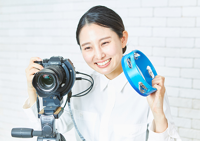 赤ちゃんを楽しませる撮影方法を学んだスタッフが、お子さまの輝く笑顔を引き出します。