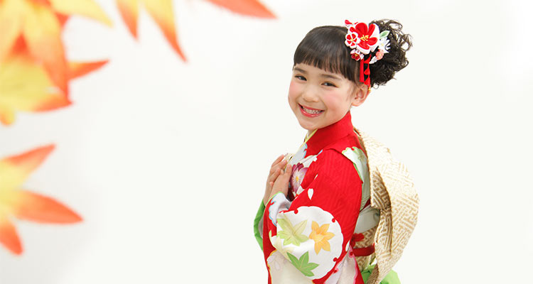 七五三の写真撮影のおすすめはこのポーズで決まり!?