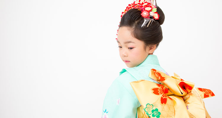 7歳の七五三は日本髪という選択肢も!