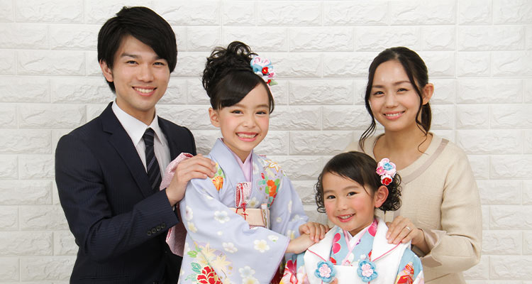 七五三の記念撮影は、年間を通じて撮影可能なスタジオマリオへ!