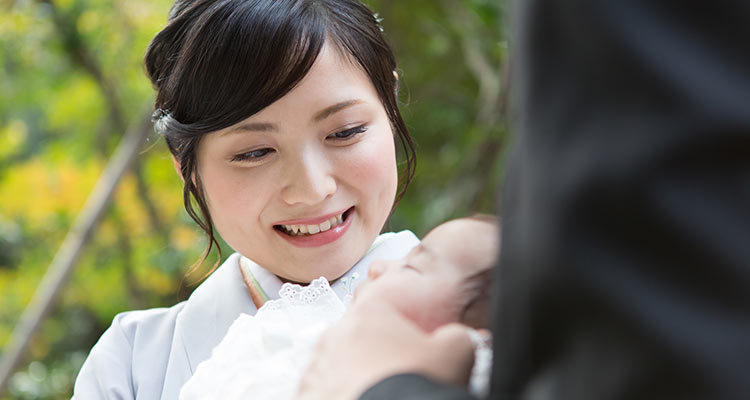 押さえておきたい|お宮参りの髪型やメイクのマナー
