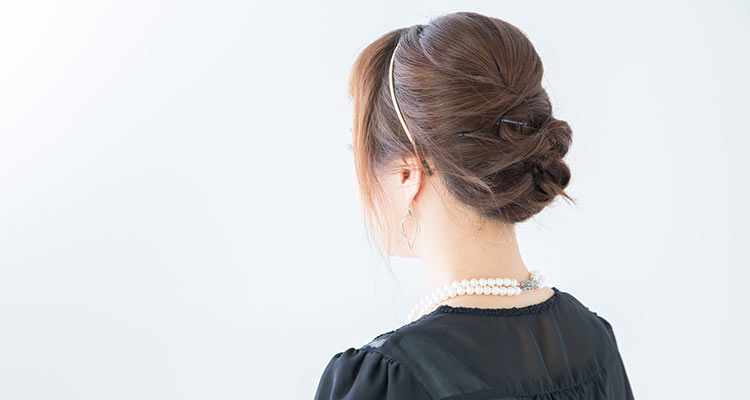 ミディアム・ロングヘアの方向け|お宮参りにおすすめの髪型