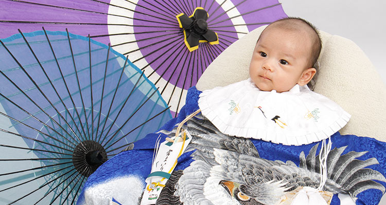 思い出を残す!お宮参りの写真撮影はスタジオマリオで