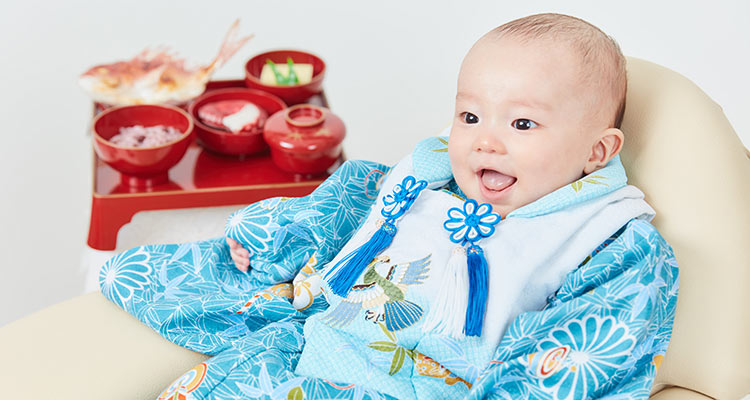 お食い初めの日の記念撮影はスタジオマリオへ!
