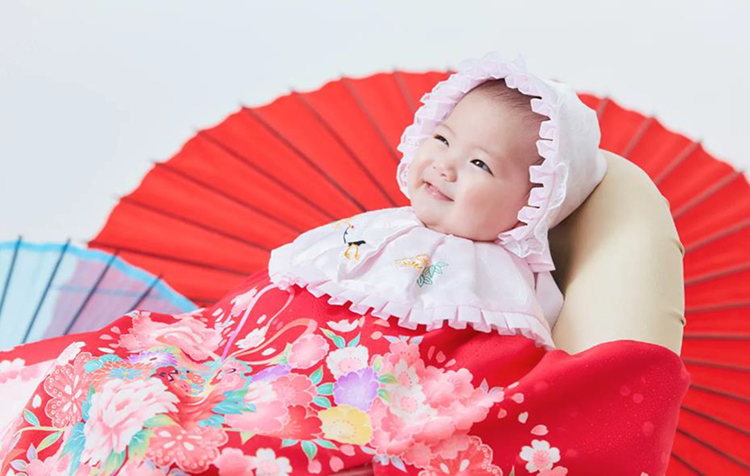 スタジオマリオでお宮参りの記念撮影:衣装やプランを紹介